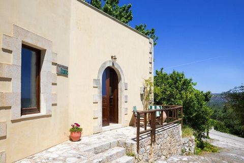Tastefully furnished holiday home in traditional Cretan style with picturesque views of the sea and the surrounding mountain landscape. An inner courtyard and a viewing terrace with a heated jacuzzi ensure relaxing hours outdoors. The modern, stylish...