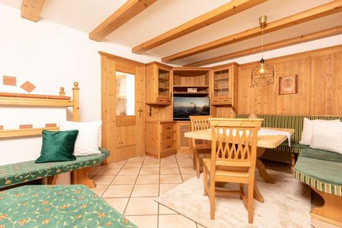 Comfortably furnished holiday home with its own garden and rustic ambience. After an adventurous day of hiking, the holiday home offers the perfect retreat to relax. The highlight of the accommodation is the tiled stove and the combination of modern ...