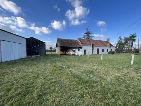 10 km from St-Amand montrond, in the countryside house of 60m2 with kitchen, living room with fireplace and bread oven, bedroom, bathroom and toilet. This property is completed by two stables, garage and carport on one hectare. OIL HEATING / SINGLE G...