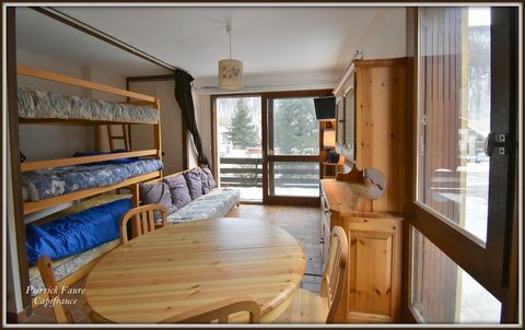 A vendre SERRE-CHEVALIER, LA SALLE LES ALPES, STUDIO de 24.5m² + casier à ski