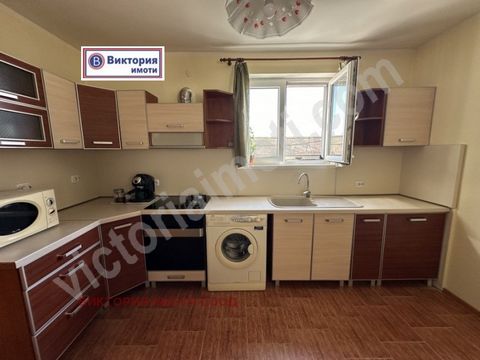 G. Debelets The team of Victoria Properties offers to your attention a sunny property for purchase in the town of Debelets. The town is small, but at the same time well arranged and has many shops, school and kindergarten, regular bus transport and o...