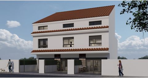 NEW KEY READY townhouses within 1,5km of the beach in San Pedro del Pinatar. The project is close to a wide selection of daily services and amenities, like supermarkets, shops, bars and restaurants, local and international schools, and a medical cent...