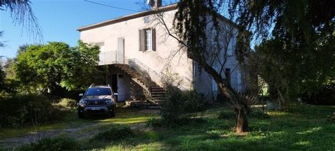 Summary A large house to renovate Location In the Garonne plain, close to the amenities offered in Port Sainte-Marie (shops, schools, college, train station, medical centre) Interior This house has a very beautiful exposure with a living room opening...