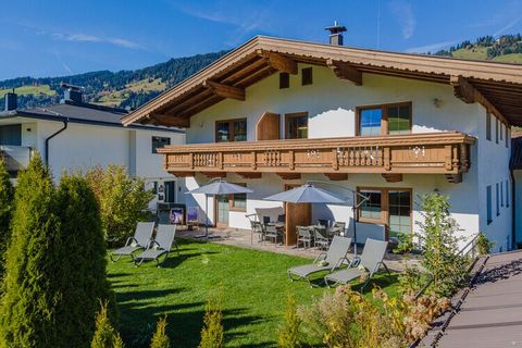 Family-friendly, small apartment house in a central location, just a few minutes' walk from the Wilder-Kaiser-Brixental gondola and from the village center (800 m asl). Brixen im Thale is located in the center of the beautiful Brixen Valley and the K...