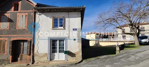 31230 Puymaurin an active village, in exclusivity, we offer you this charming village house T 3. Which consists of a ground floor where there is a beautiful fitted kitchen with exposed stone wall, a connected radiator and with a place to put a pellet...