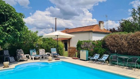 For sale in the beautiful Dordogne , this charming country cottage offers a delightful retreat with the added luxury of a spacious in-ground swimming pool. The ground floor welcomes you with a generously sized open plan layout encompassing akitchen, ...