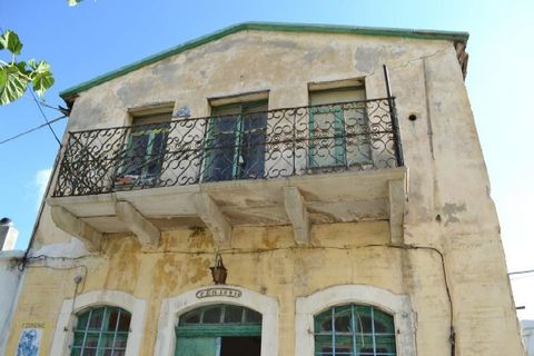 Located in Lasithi. A lovely stone house originally built at the late 19th century in the center of the very pretty village of Kasteli, Fourni. The house is built on two floors and is 56 square meters in total (28 square meters each floor). It is pos...