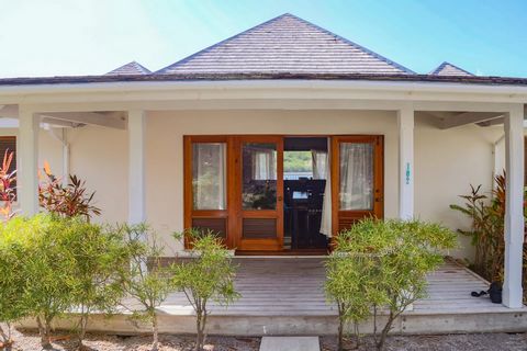 Located in Nonsuch Bay. This beachfront cottage is located just a few steps from the beach. Nonsuch Bay Resort combine a private residential-style living with the benefits of access to an impressive resort. Located in Nonsuch Bay on the east coast of...