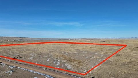 Very scenic 40-acre lot on the south side of Wild Horse Ranch with fantastic views of Lake Hattie and Sheep Mountain. This lot is mainly rolling hills with multiple options for a great building site. This lot is located due south of Lake Hattie on Ma...