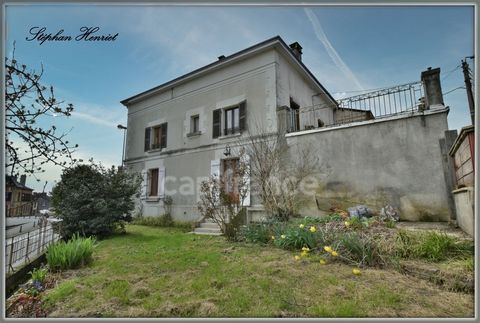 Dpt Ardennes (08), à vendre VOUZIERS maison P8
