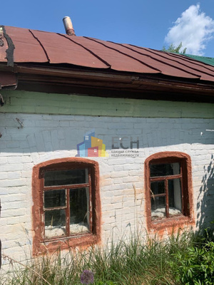 Located in Алешня.