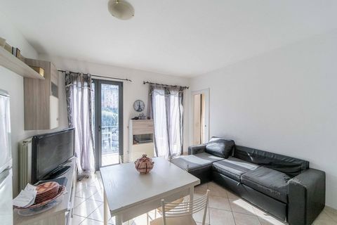 Porto Santo Stefano, central area We offer for sale a lovely apartment in a newly built building with elevator The apartment consists of a large living room with living area and kitchen, double bedroom, single bedroom, bathroom. Balcony in the living...