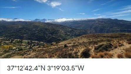 For sale a fantastic and large rustic property in a magnificent place, located in the municipality of Güejar Sierra, called Las Catifas and Sacristy area, very close to La Peza and Quentar, has a total area of 36,497 meters2 according to Cadastre.~~T...