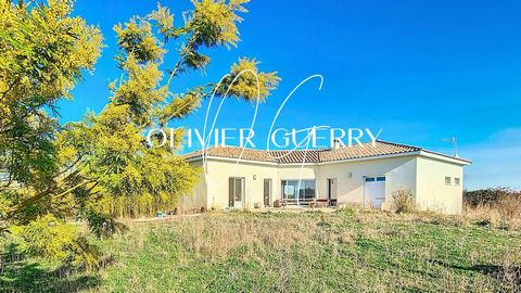 Title: Charming contemporary single-storey villa, a true haven of peace near Montpellier Welcome to Mudaison, a charming town to the east of Montpellier, offering an exceptional living environment just minutes away from the Etang de l'Or and the beac...