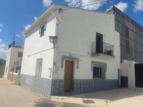 Singular Building for sale in Alhaurin El Grande and with 620 m2.