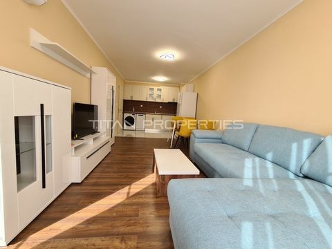 WITH A PARKING SPACE IN THE PRICE !! Real estate agency Titan Properties offers to your attention a newly furnished one-bedroom apartment in a very communicative place, namely Titan Properties Gagarin. It is located on a quiet street, next to a kinde...