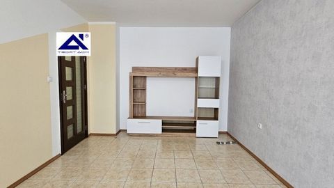 Real estate agency Your Home for sale a two-bedroom apartment in Your Home Shooting range, in the building EPK meters from South Park. Very communicative area with transport links for the whole city, through metro station Tsarigradsko shose Blvd. Bul...