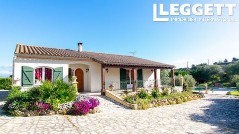 A28213CED11 - Situated in the small village of Douzens in the Aude, a short drive from the busier town of Lezignan-Corbieres 15 mins and UNESCO World Heritage City of Carcassonne 25 mins. This delightful villa offers uninterrupted views of the surrou...