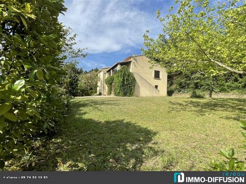 Mandate N°FRP152239 : House approximately 104 m2 including 6 room(s) - 4 bed-rooms - Site : 1980 m2, Sight : Belle vue dégagée . Built in 1986 - Equipement annex : Garden, Terrace, Garage, parking, cellier, Fireplace, and Reversible air conditioning ...