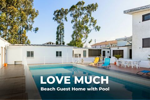 Located 10 minutes walk from Madalena Beach and a quick drive to the main tourist attractions in Porto, LOVE MUCH ☀ Beach Guest Home is a complete, modern and quiet guest house with one bedroom and shared pool. You can relax, have fun and sunbathe wh...