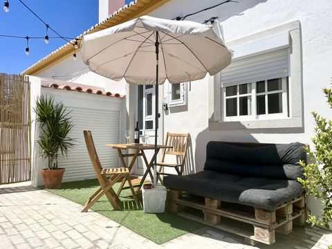 MADA HOUSE's is prepared to receive travelers who are looking for a unique and innovative experience, in a welcoming and comfortable environment next to the fantastic beaches of Sesimbra and integrated in the natural park of Árrabida.