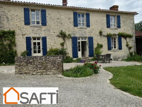 Ideally located 1 hour from the beaches in a charming village in the Vendée countryside, this old residence of approximately 175m² will meet all your expectations. Exterior walls in cut stone, stone slabs and wooden floors in the living rooms, sunny ...