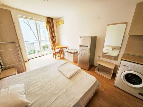. For sale is a studio in Sunny Day 3, Sunny Beach Studio for sale on the 2nd floor in complex Sunny Day 3, Sunny Beach. The complex is about 10 minutes’ walk from the beach and at about 250 meters from supermarket Mladost, various shops and restaura...