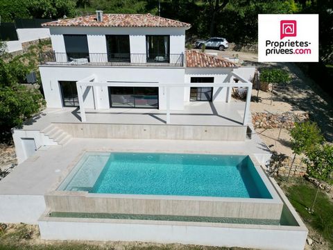 Votre agence propriétés-privées vous invite à découvrir à Draguignan , 83300 : Villa contemporaine de construction récente située dans en position dominante, dans un quartier sans nuisances. Composée de 6 pièces principales dont 2 suites parentales e...