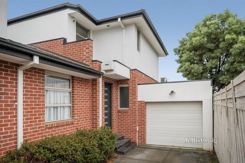 Embodying modern living at its finest, this stylish 3-bedroom, 2-bathroom townhouse seamlessly blends sophisticated design with a premier location in the sought-after Brentwood Secondary Zone (STSA). With its sleek finishes and sun-filled interiors, ...