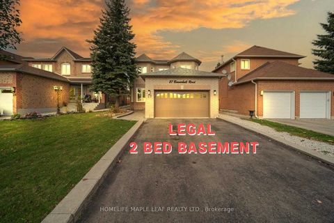 Welcome to This Elegant & Spacious Fully Upgraded 4+2 Bedroom Detached Luxurious Home. Very Sophisticated and Practical Layout will make you the Proud Homeowner in the High Demand Community. This Stunning Home Features a Host of Valuable Renovations:...