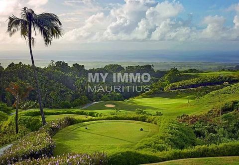 Dieses 74800 m2 große Grundstück befindet sich auf dem Golfplatz Avalon in Bois Chéri und bietet eine einzigartige natürliche Umgebung auf Mauritius mit seinen Flüssen, Schluchten und Bergen. Dieses 74800 m2 große Grundstück umfasst ein Projekt von 3...