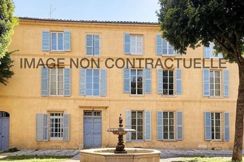 Nicolson Realty is pleased to kick off the new year with the exclusive and discreet sale of a traditional 18th century bastide from Aix-en-Provence. This property is brand new. Located less than 5 km from the Cours Mirabeau in Aix en Provence, it is ...