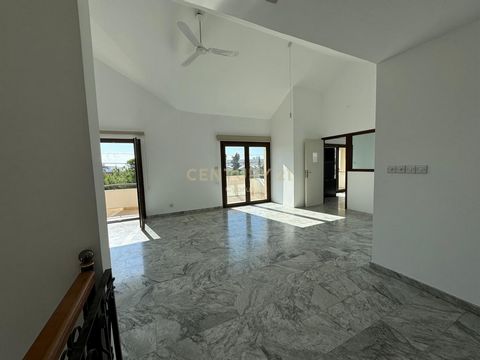 Fully renovated office space located on the upper floor of a standalone house in Agios Athanasios . Ideally located for convenient highway access Covered area: 250m².Plot area: 270m² Features include: Spacious open-plan area upon entry ( it is separa...