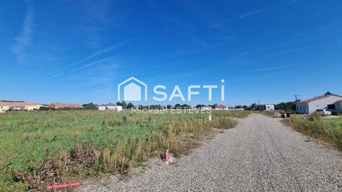 Situé à Saint-Sardos (82600), ce terrain à bâtir de 442 m² offre un cadre paisible et attractif pour la construction d'un nouveau projet résidentiel. La ville de Saint-Sardos se distingue par son ambiance chaleureuse, ses paysages verdoyants et sa pr...