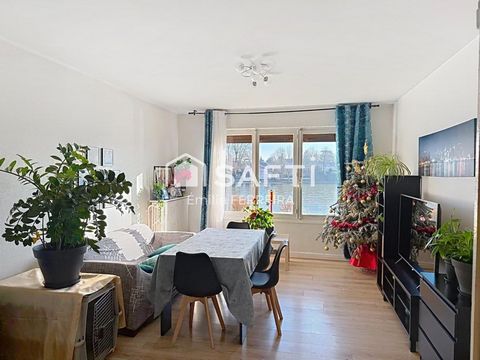 Situé à Juvisy sur Orge, dans le quartier prisé de la Seine, laissez vous séduire par cet appartement lumineux de 68 m² vendu loué. Opportunité idéale pour les investisseurs! Proche de toutes commodités, commerces, écoles et des transports en commun ...