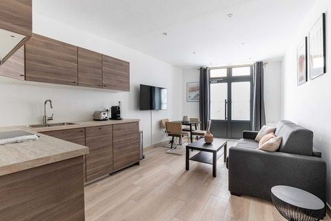 Checkmyguest bietet Ihnen dieses 34 m² große Apartment in idealer Lage in Saint-Germain-des-Prés, nur wenige Schritte von der Seine und der Kathedrale Notre Dame de Paris entfernt. Es befindet sich im ersten Stock und ist die perfekte Zweitwohnung, u...