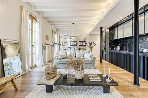 Beautiful completely renovated attic in the coveted Rambla Catalunya, in full Quadrat d'Or. It consists of 155 m² built and offers a luxury and comfort environment in one of the most emblematic neighborhoods of the city. Located on a sixth floor on a...