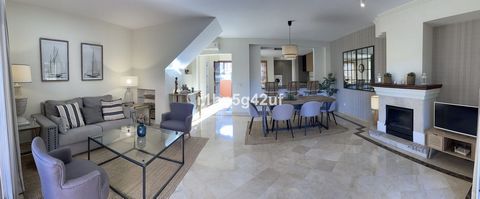 Located in Marbella. Excellent townhouse for sale in Jardines de Rio Verde, just next to Epic, Les Roches, and within walking distance to Banus and puente Romano Hotel. This townhouse has just been renovated, its spacious, with 3 double bedrooms with...