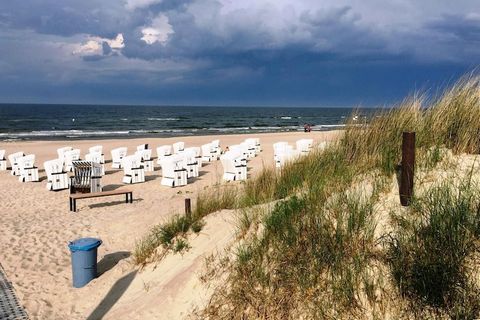 Close to the beach for fans of the Baltic Sea: Small holiday complex with cozy apartments right next to the forest. It's only a stone's throw to the beautiful sandy beach, which by the way is not as crowded in Trassenheide as in the other Baltic Sea ...