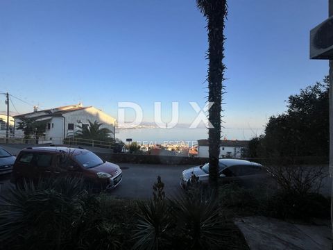 OPATIJA, CENTRUM - Charmant appartement met prachtig uitzicht op zee In het centrum van Opatija, op de begane grond van een woongebouw, bevindt zich dit appartement met een oppervlakte van 56,01 m². Het bestaat uit een hal, een keuken met bijkeuken, ...