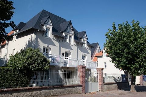 Le Domaine des Dunettes ist eine kleine Residenz, die aus fünf im schönen lokalen Stil gebaute Appartementblöcken besteht. Sie sind ordentlich und zweckmäßig eingerichtet und verfügen immer über eine komplette Kochnische und einen Balkon oder eine Te...