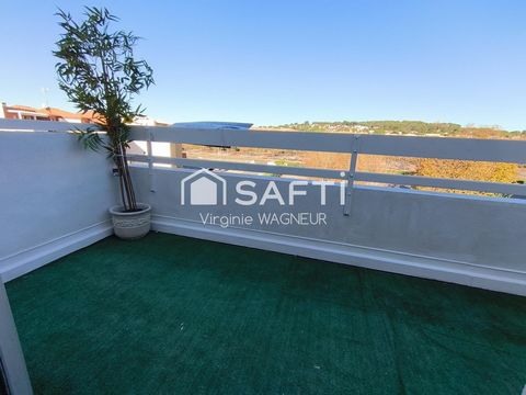 Spacieux T2 lumineux avec terrasse au 4è avec ascenseur.