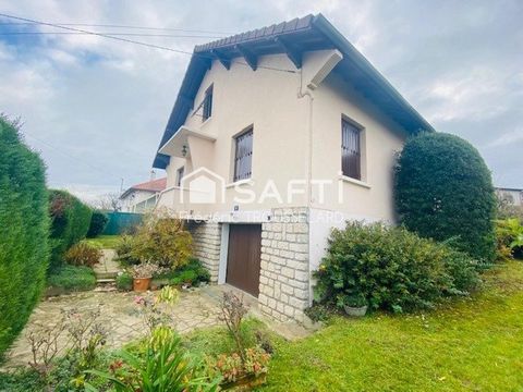 Pavillon individuel quatre chambres.