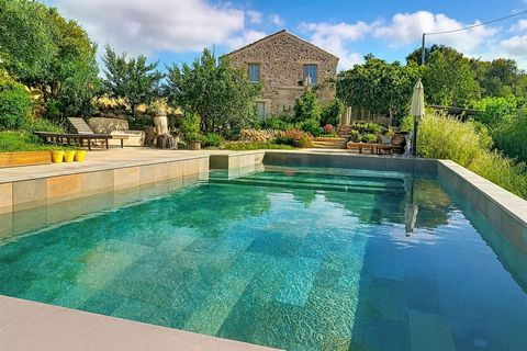 Maison 13 pièces 467 m²