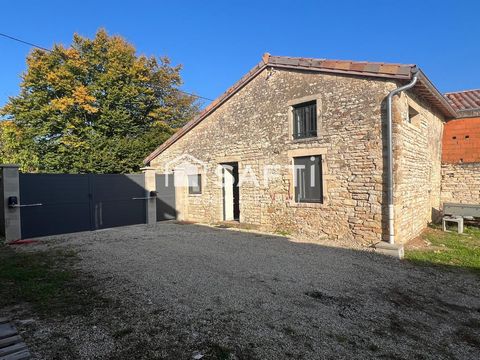 Investisseurs ou amateurs de projets, laissez-vous séduire par cette maison à fort potentiel : idéal gîte, location ou extension !
