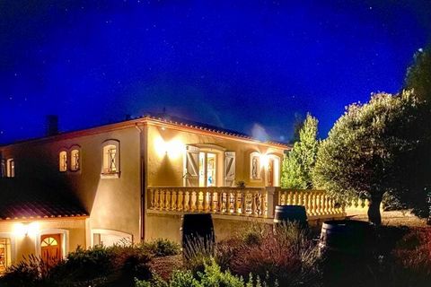 This 6-bedroom villa for 12 people located in Montbrun-des-Corbières is perfect for families with children. It comes with a relaxing bubble bath and swimming pool for a refreshing swim. The surroundings are picturesque with vineyards, mountains, anci...