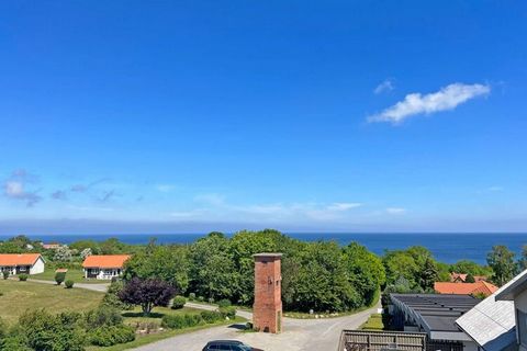 Blick aufs Meer und tolle Lage auf Nordbornholm Klintely empfängt Sie mit schönen Luxus wohnungen mit Blick auf die Ostsee. Vier der Ferienwohnungen sind neu gebaut seit der Saison 2022. Klintely ist wunderschön in Sandkås gelegen, das sich südlich v...