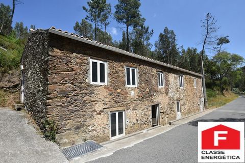 Stone Built House Close to the River Zezere Offers Tourist Rental Possibility With activities such as fishing, kayaking, and hiking. Living in this property in Central Portugal brings countless benefits. First and foremost, the peaceful and picturesq...