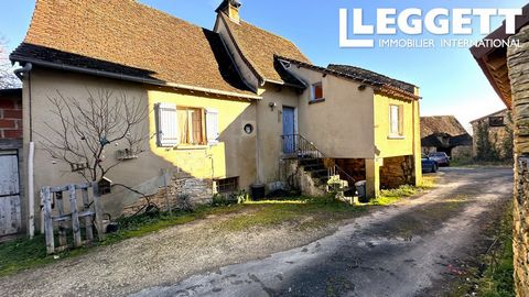 A26831JT24 - Charming stone built house situated in a small hamlet in the countryside, a calm spot with pretty views over the valley. Situated in St Germain des Prés, close to Excideuil where you will find all amenities nearby. The house is livable s...
