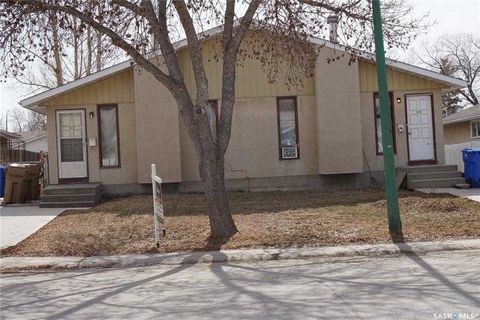 Tenant occupied investment property for purchase with 143, 189 and 191 or individually. Please have Realtor contact tenant. At present 3 properties occupied.